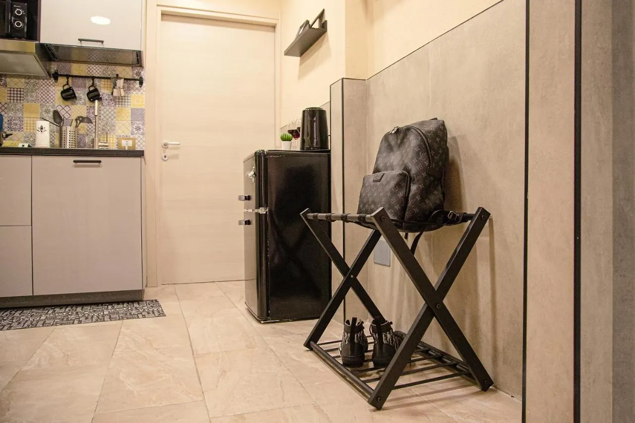 Graziano Home Station Napels