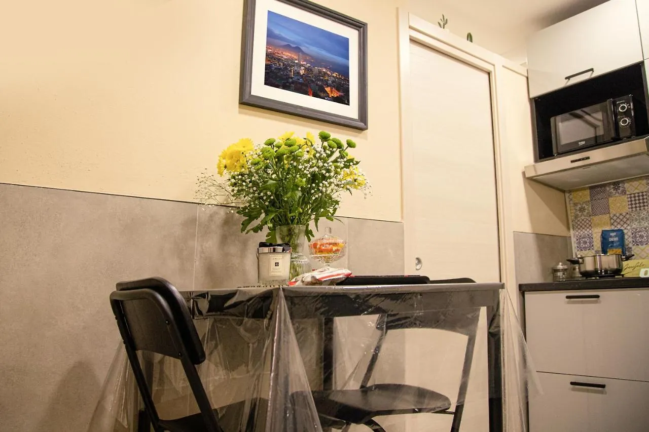 Graziano Home Station Napels Appartement